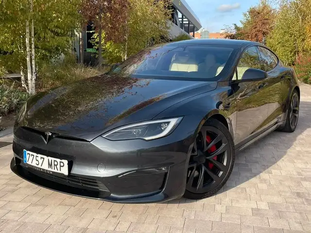 Tesla Model S Plaid AWD