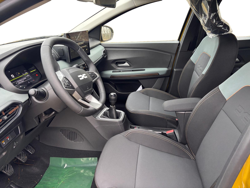 Dacia Sandero Stepway Extreme TCe 110 NAVI SHZ KAMERA — photo 9