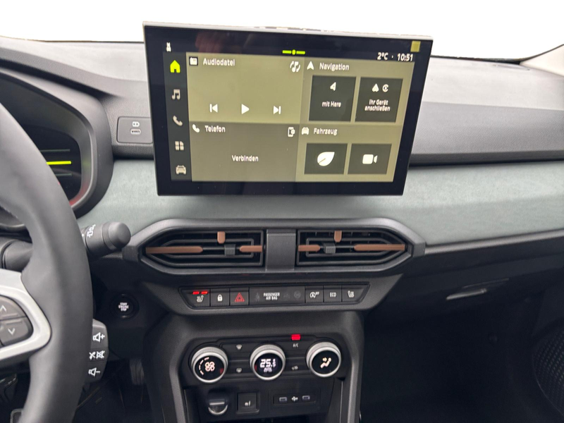 Dacia Sandero Stepway Extreme TCe 110 NAVI SHZ KAMERA — photo 11