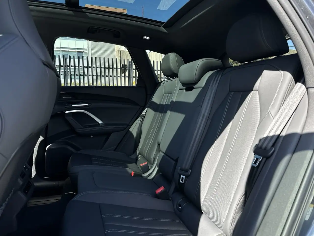 Audi Q5 снимка Audi Q5