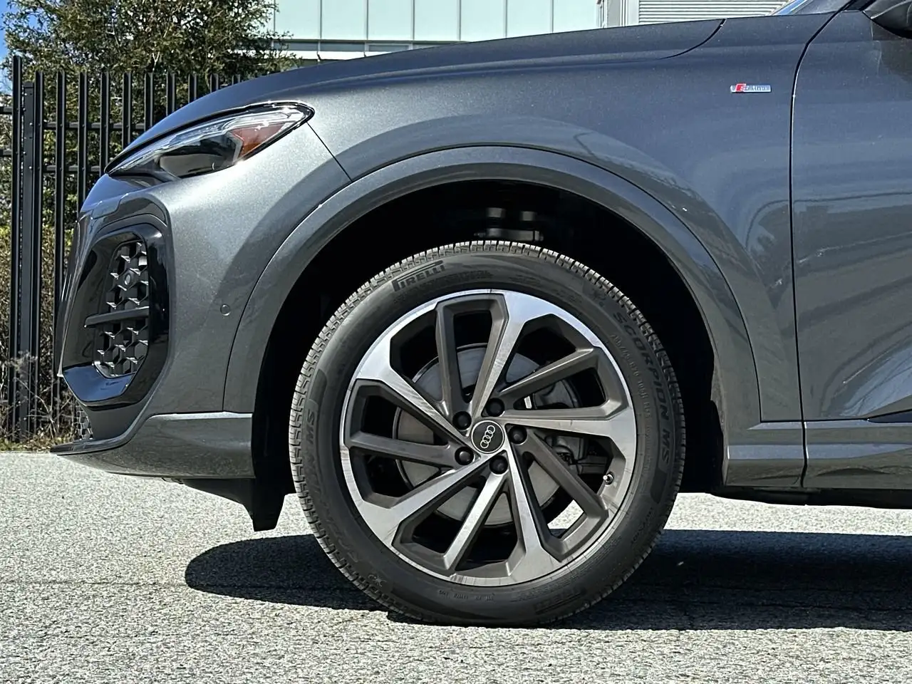 Audi Q5 снимка Audi Q5