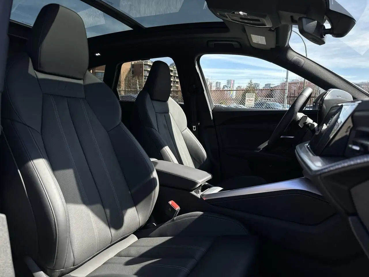 Audi Q5 снимка Audi Q5