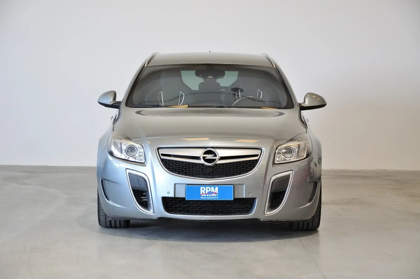 Opel Insignia 2.8 Turbo 4x4 325CV Sports Tourer OPC Silber - 2