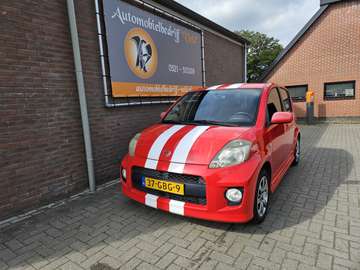 2 1.3-16V Sport