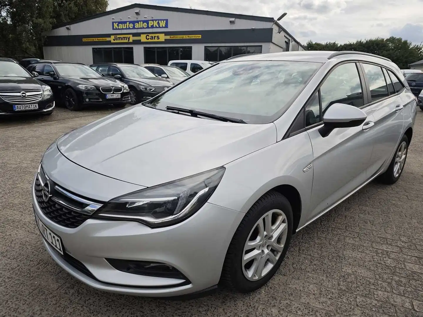 Opel Astra Sports Tourer Diesel 1.6 D Start/Stop Selection Argent - 1