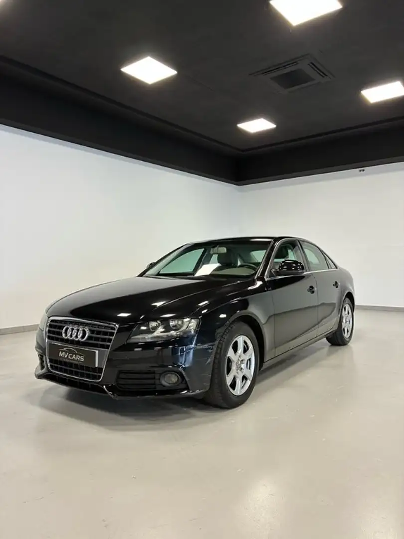 Audi A4 2.0 TDI 143cv DPF Negro - 1