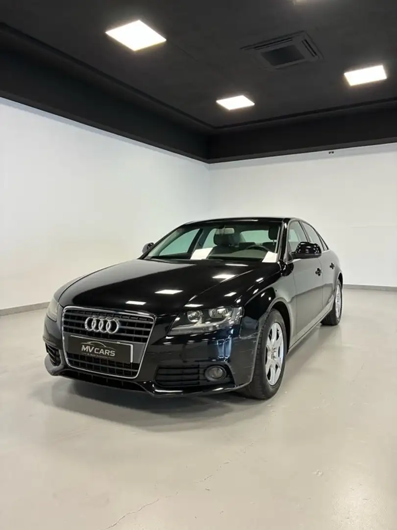Audi A4 2.0 TDI 143cv DPF Negro - 2
