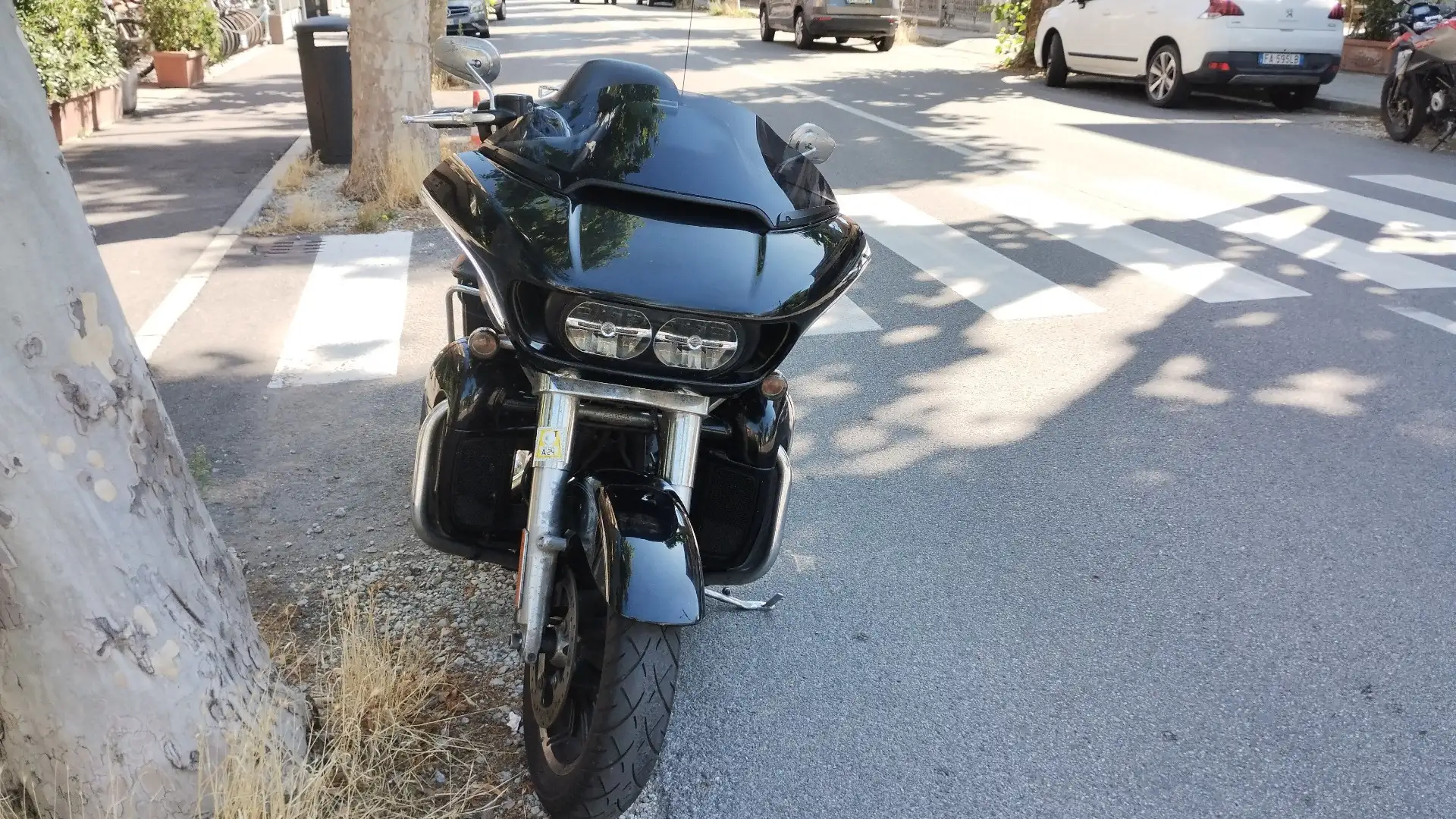 Harley-Davidson Road Glide Ultra Black - 1