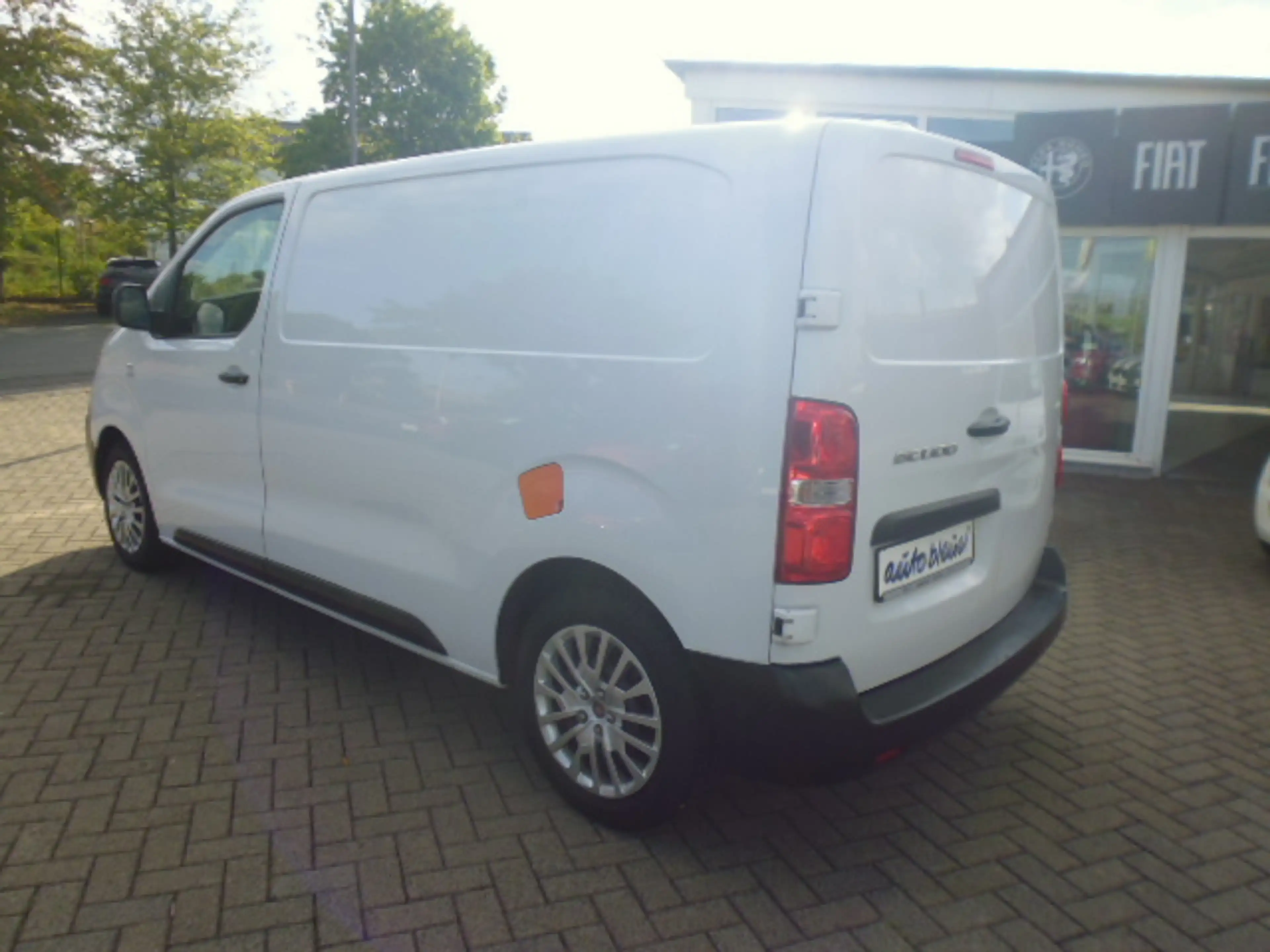 Fiat Scudo L2 SX mit Grip Control, Moduwork Funktion, DAB, NAV 7", Kamera hinten, netto 17.395,00 € — photo 15