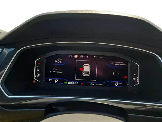 Volkswagen Tiguan Allspace view 9