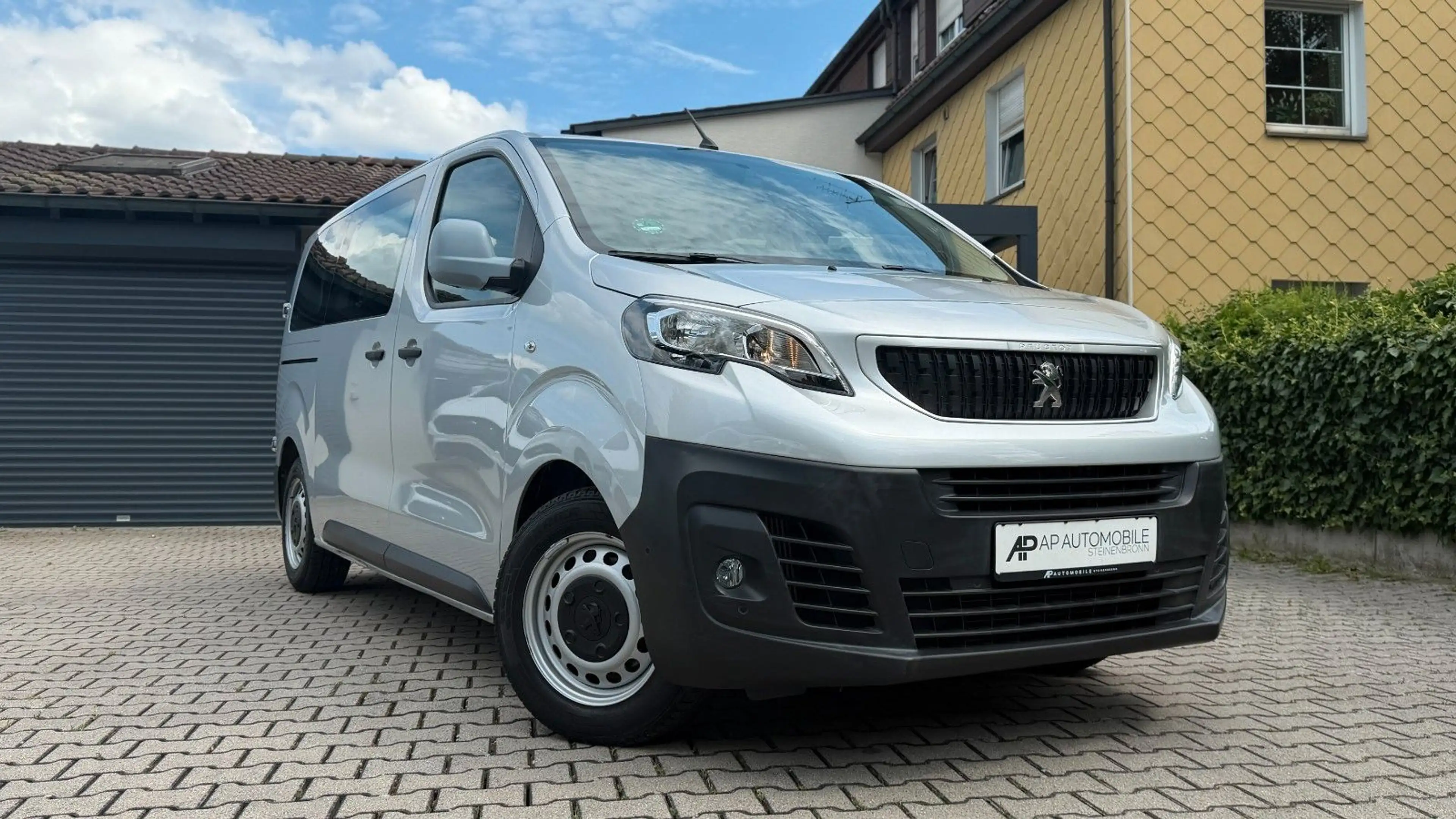 Peugeot Expert Kombi L2 8-Sitzer/nur 32tkm/Navi/Klima — photo 3