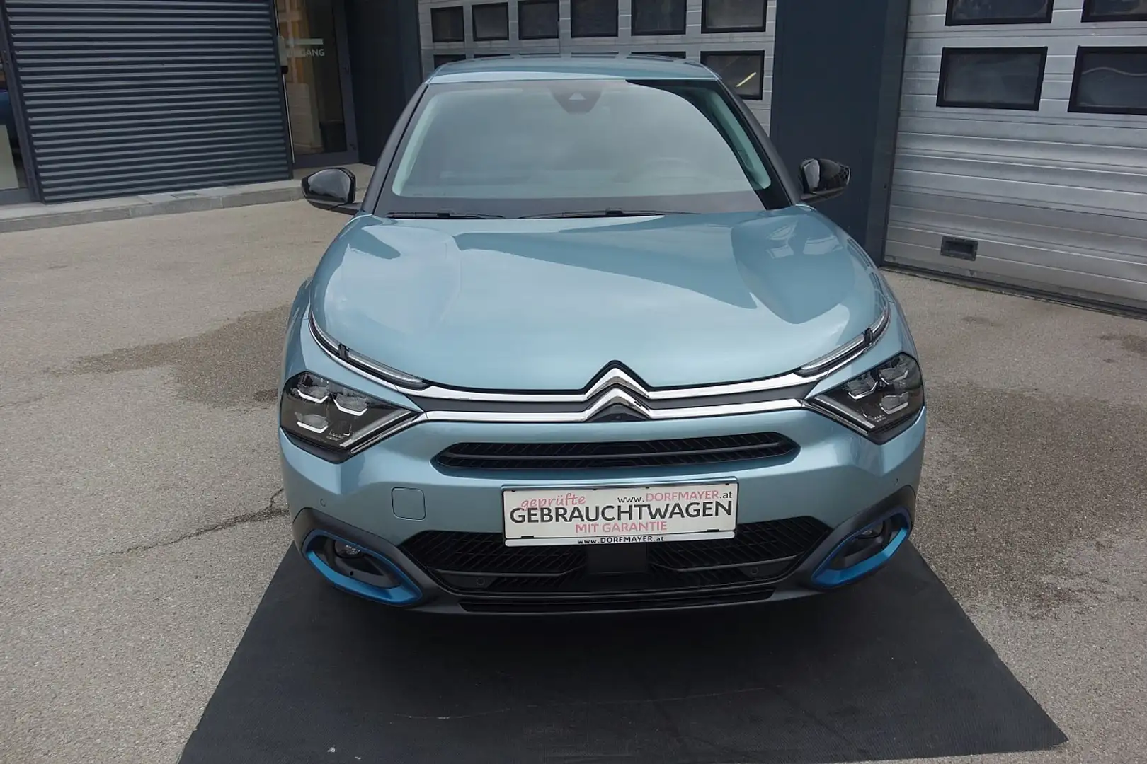 Citroen C4 e-C4 136 50kWh Shine Edition Blau - 2