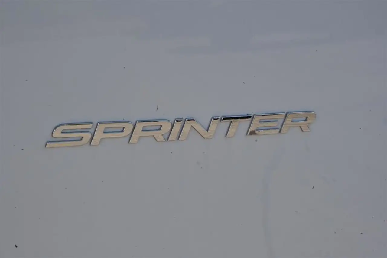 Mercedes-Benz Sprinter снимка Mercedes-Benz Sprinter