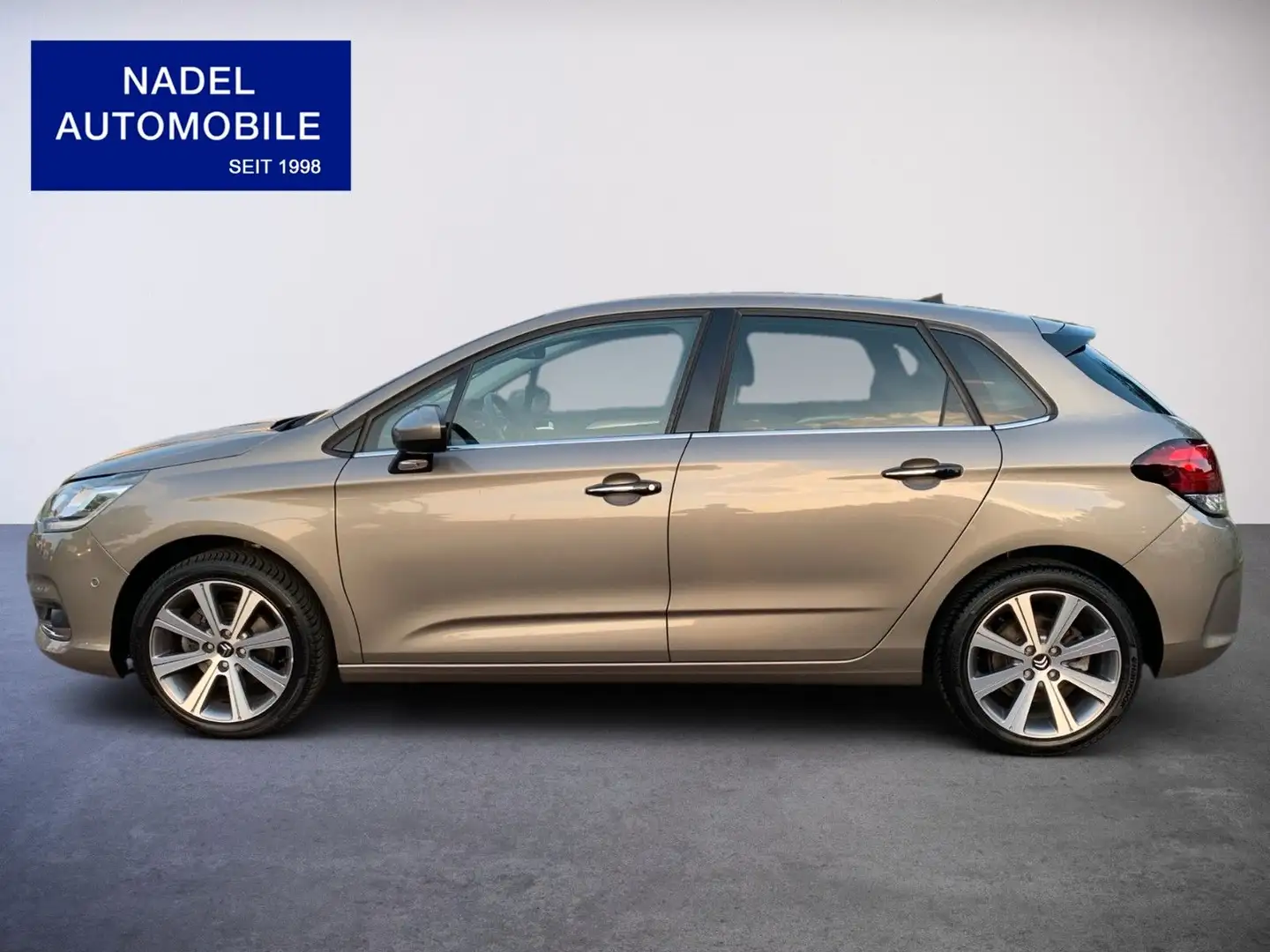 Citroen C4 Lim. Shine/Navi/FSE/Klima/USB/Tempomat Grijs - 2
