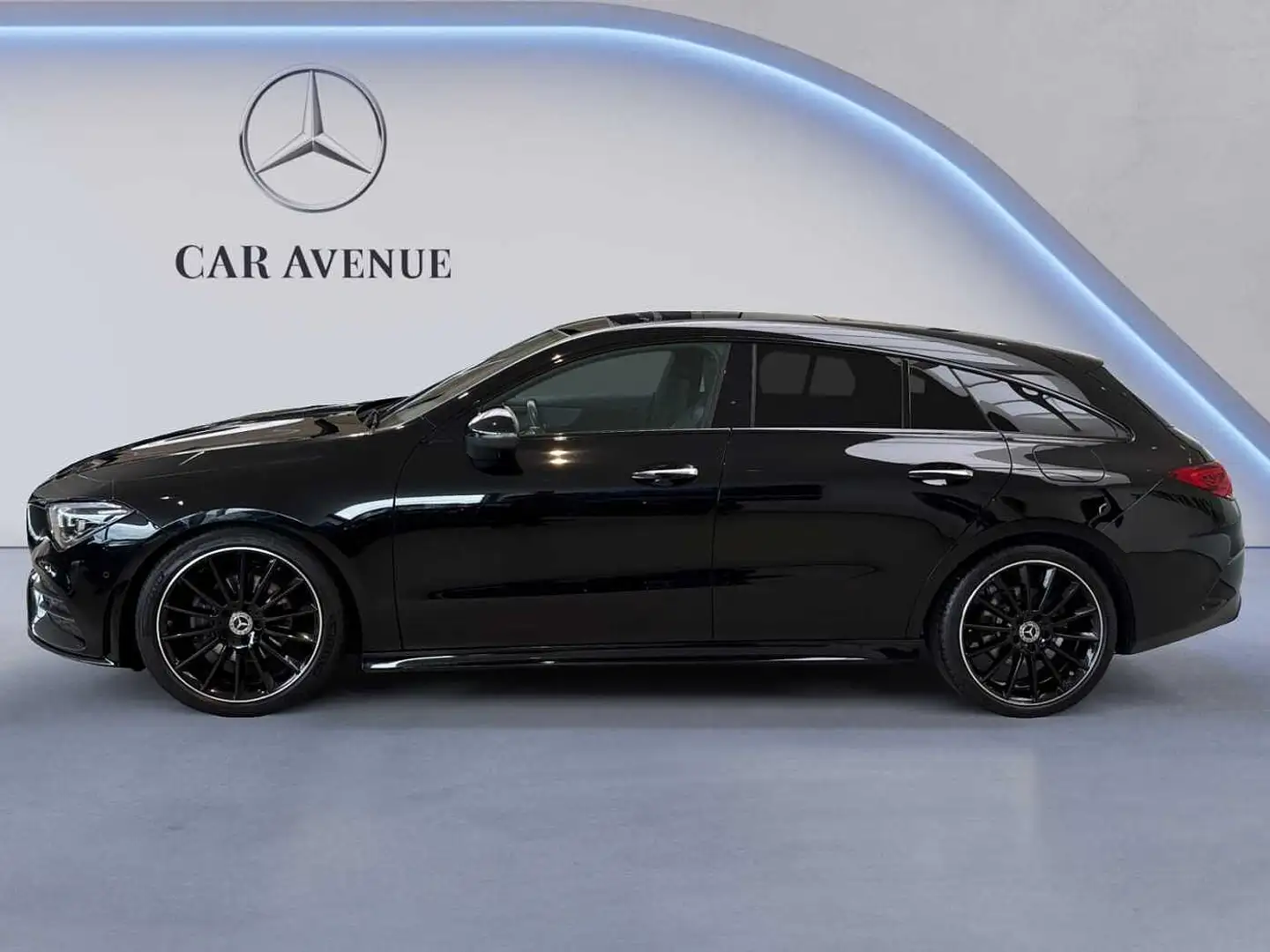 Mercedes-Benz CLA 180 d Shooting Brake Zwart - 2
