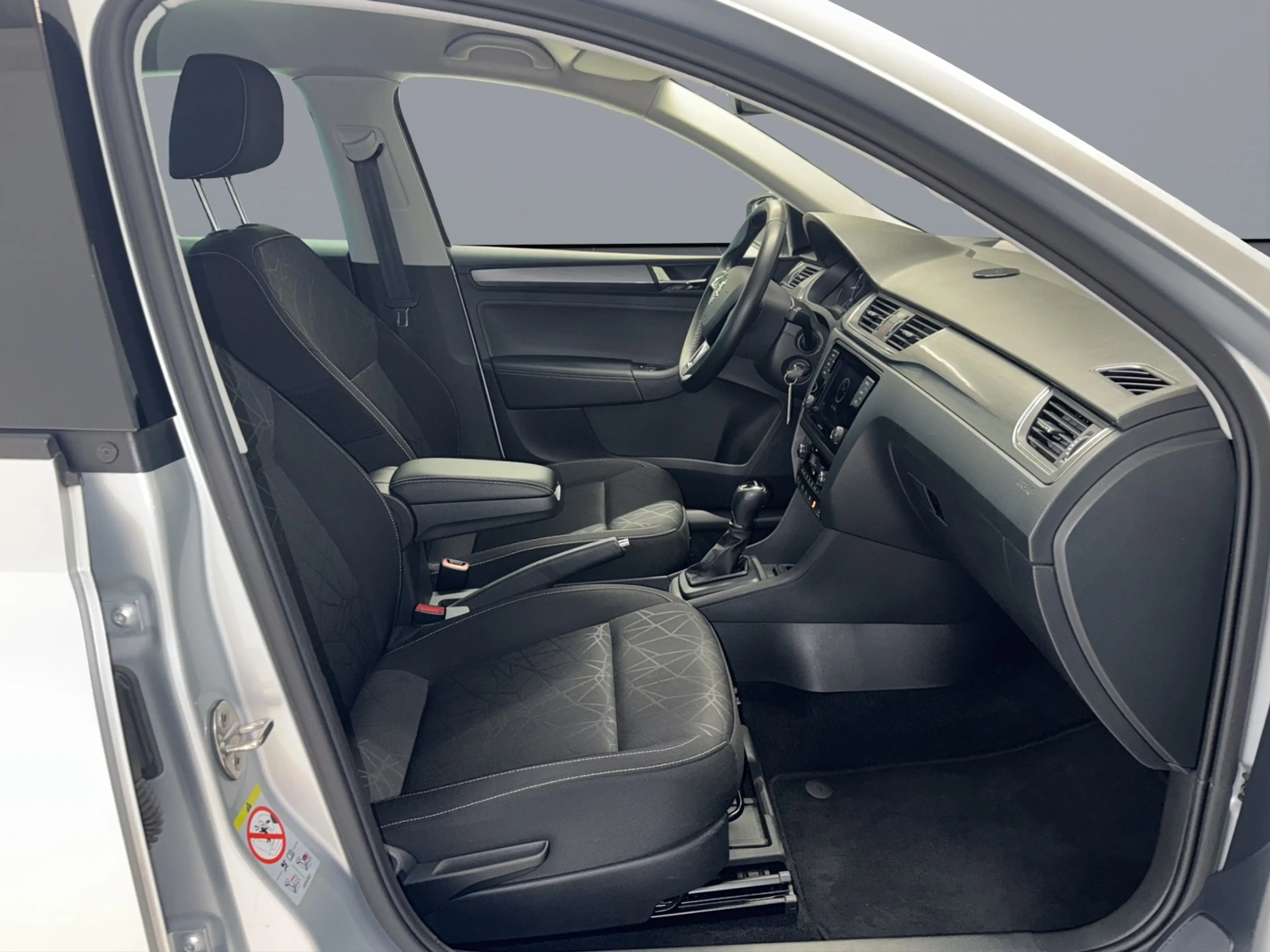Skoda Rapid/Spaceback Spaceback Clever 1.4TSI DSG *MfL*SHZ*PDC* — photo 15