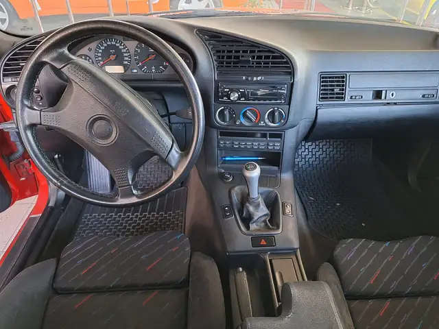 BMW M3 view 10