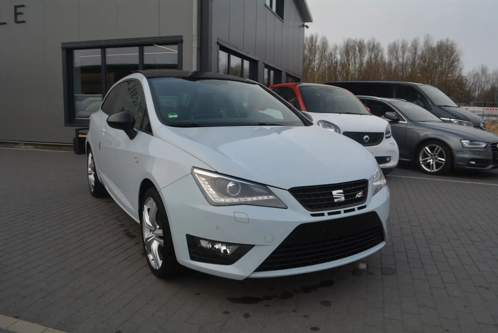 CUPRA Ibiza Seat Ibiza FR CUPRA DSG -Panoramadach-Garantie Grau - 2