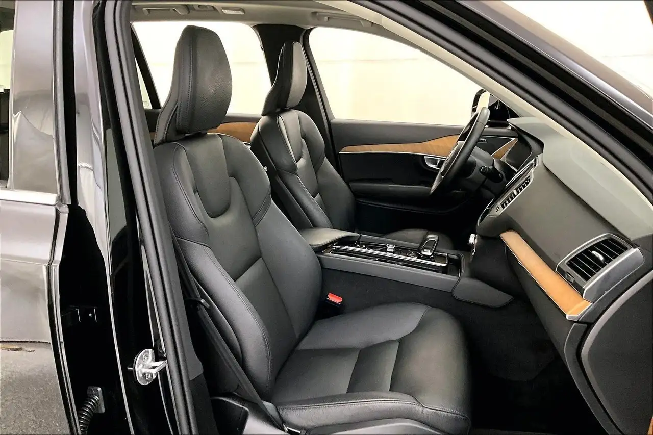 Volvo XC90 снимка Volvo XC90