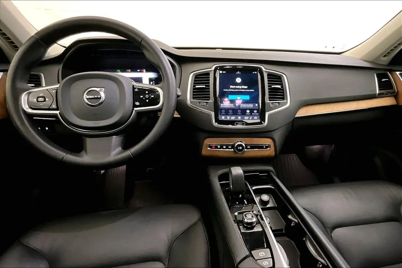 Volvo XC90 снимка Volvo XC90