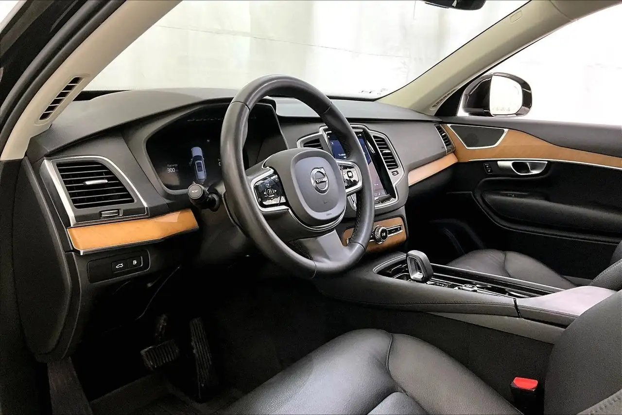 Volvo XC90 снимка Volvo XC90