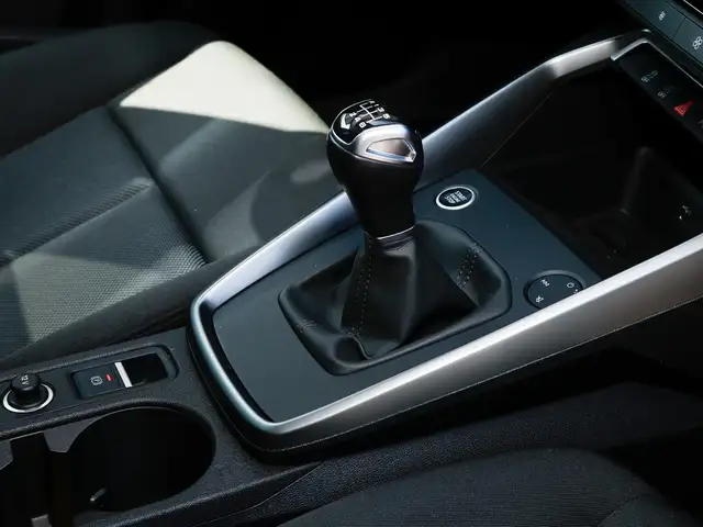Audi A3 view 10