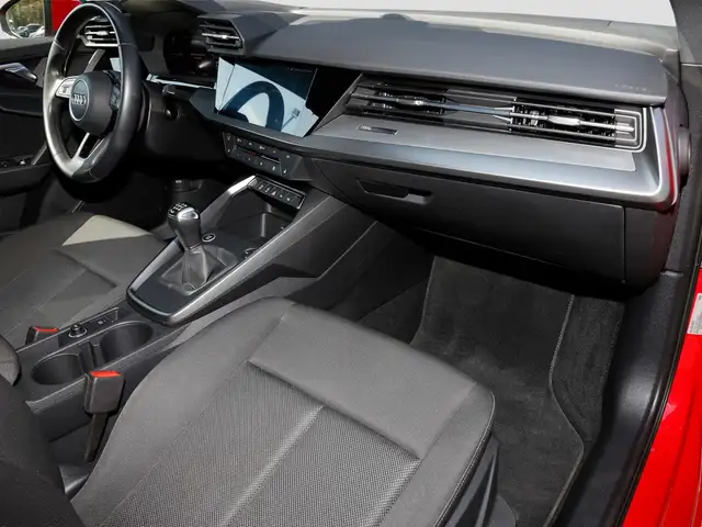 Audi A3 view 9