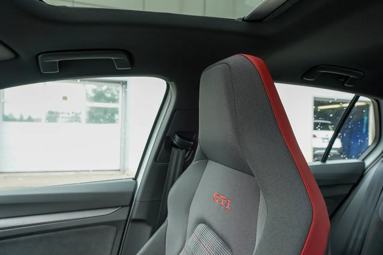 Volkswagen Golf GTI fotografie Volkswagen Golf GTI