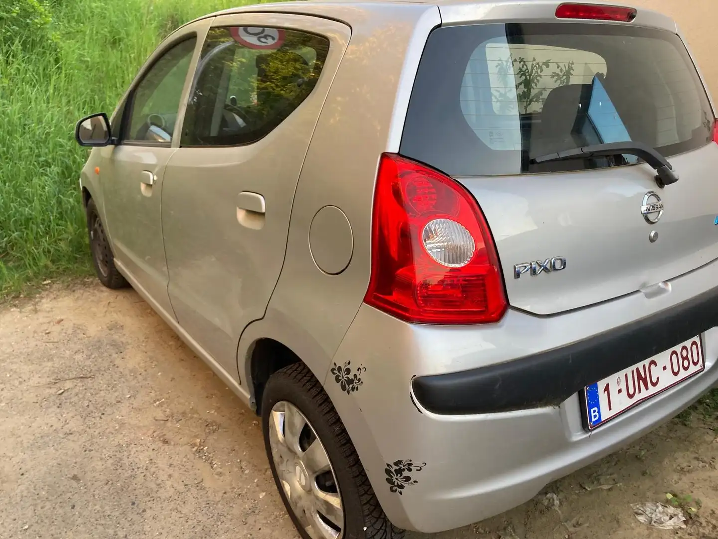 Nissan Pixo Pixo 1.0 acenta Gri - 1