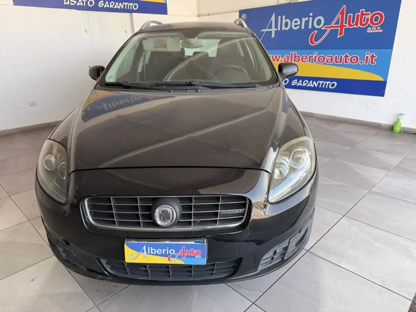 Fiat Croma 1.9 Multijet Business PUR-O2 Negro - 2
