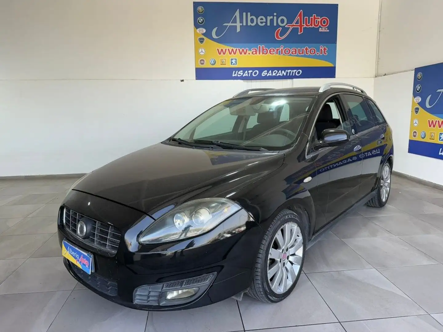 Fiat Croma 1.9 Multijet Business PUR-O2 Negro - 1