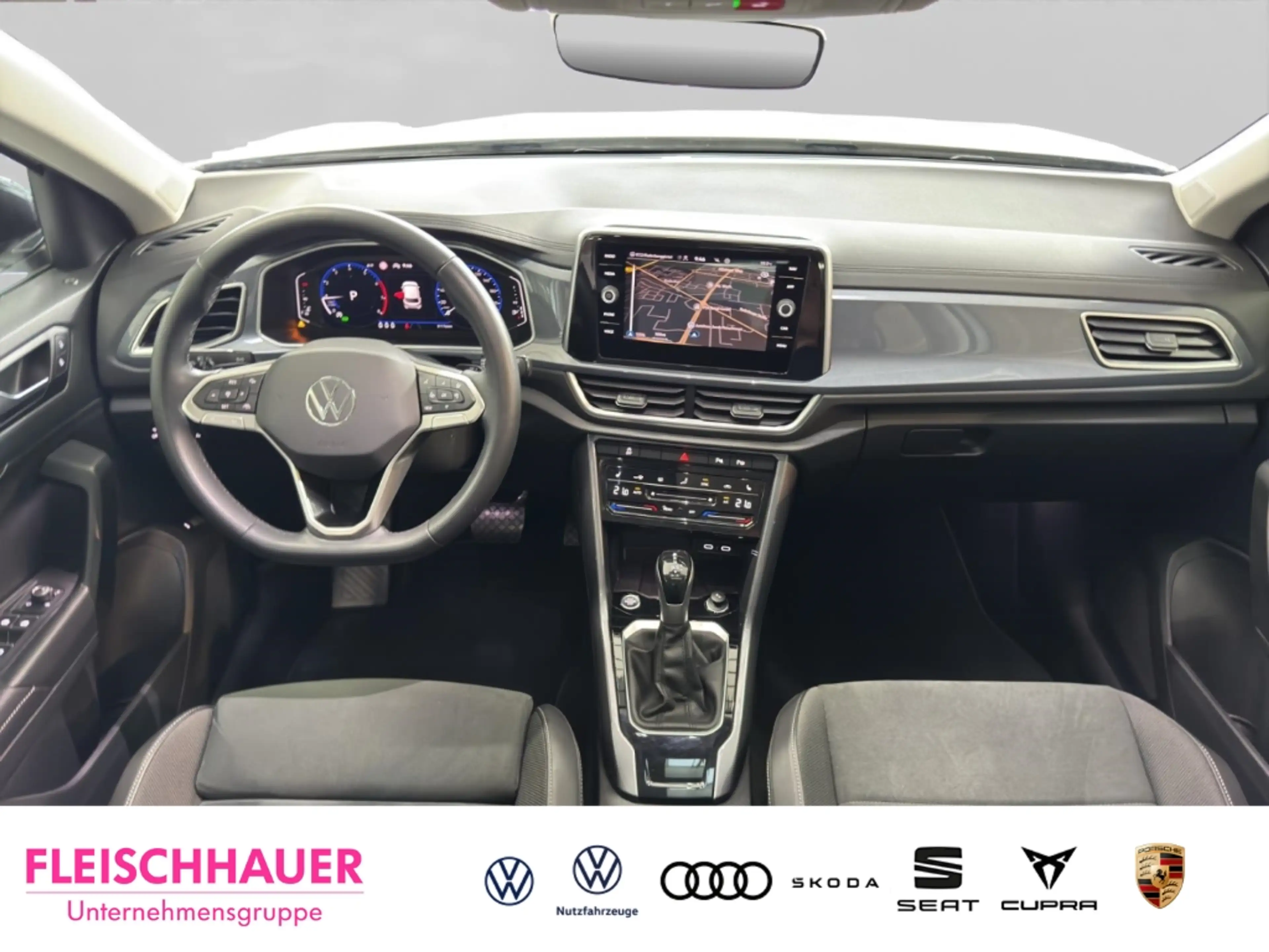 Volkswagen T-Roc Style 1.5 TSI LED+ACC+PANO+NAVI+RFK+BUSINESS+SHZ+D — photo 13