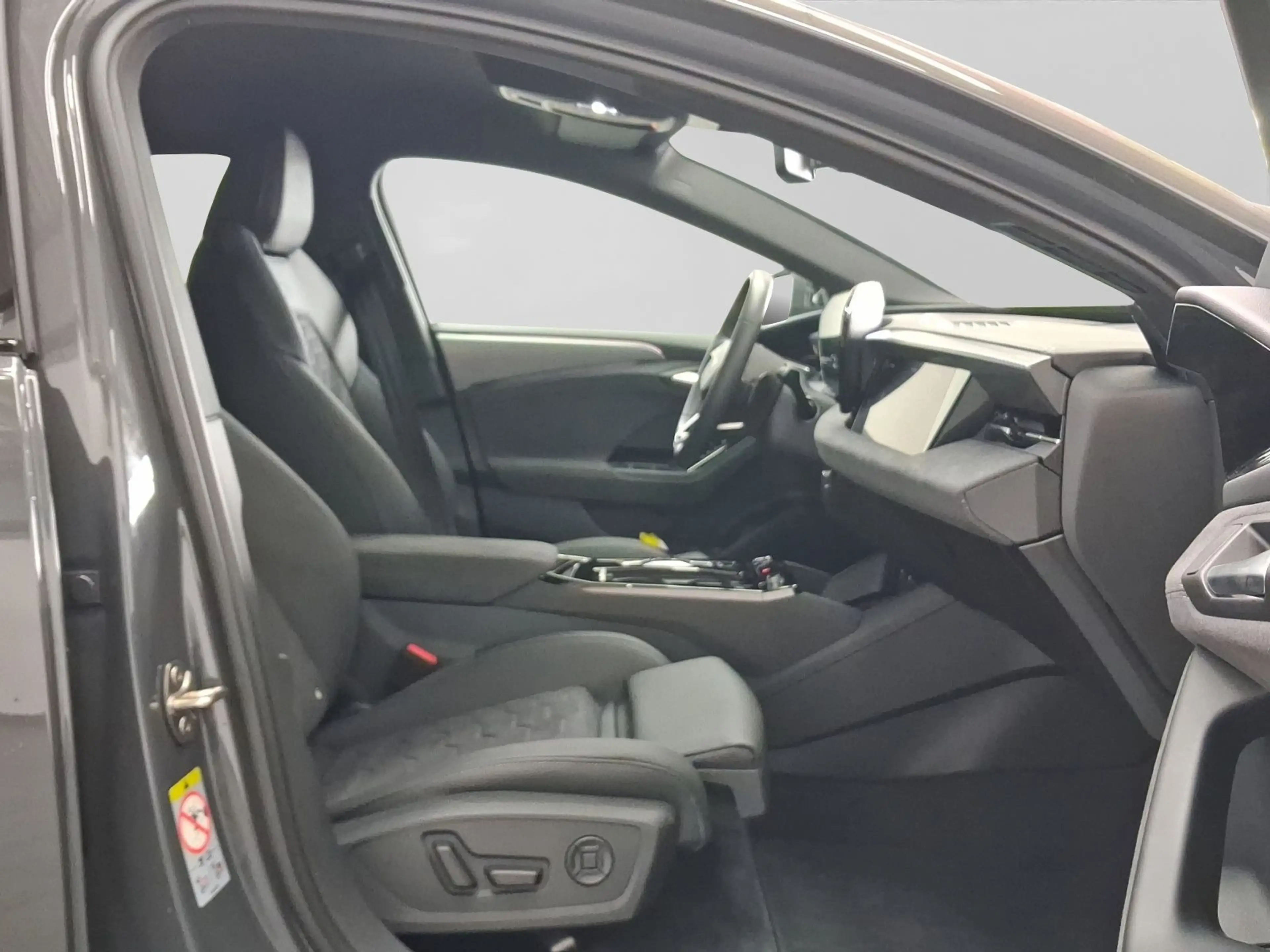 Audi A6 e-tron S LINE LM21 LUFT MATRIX BF-DISPL — photo 4