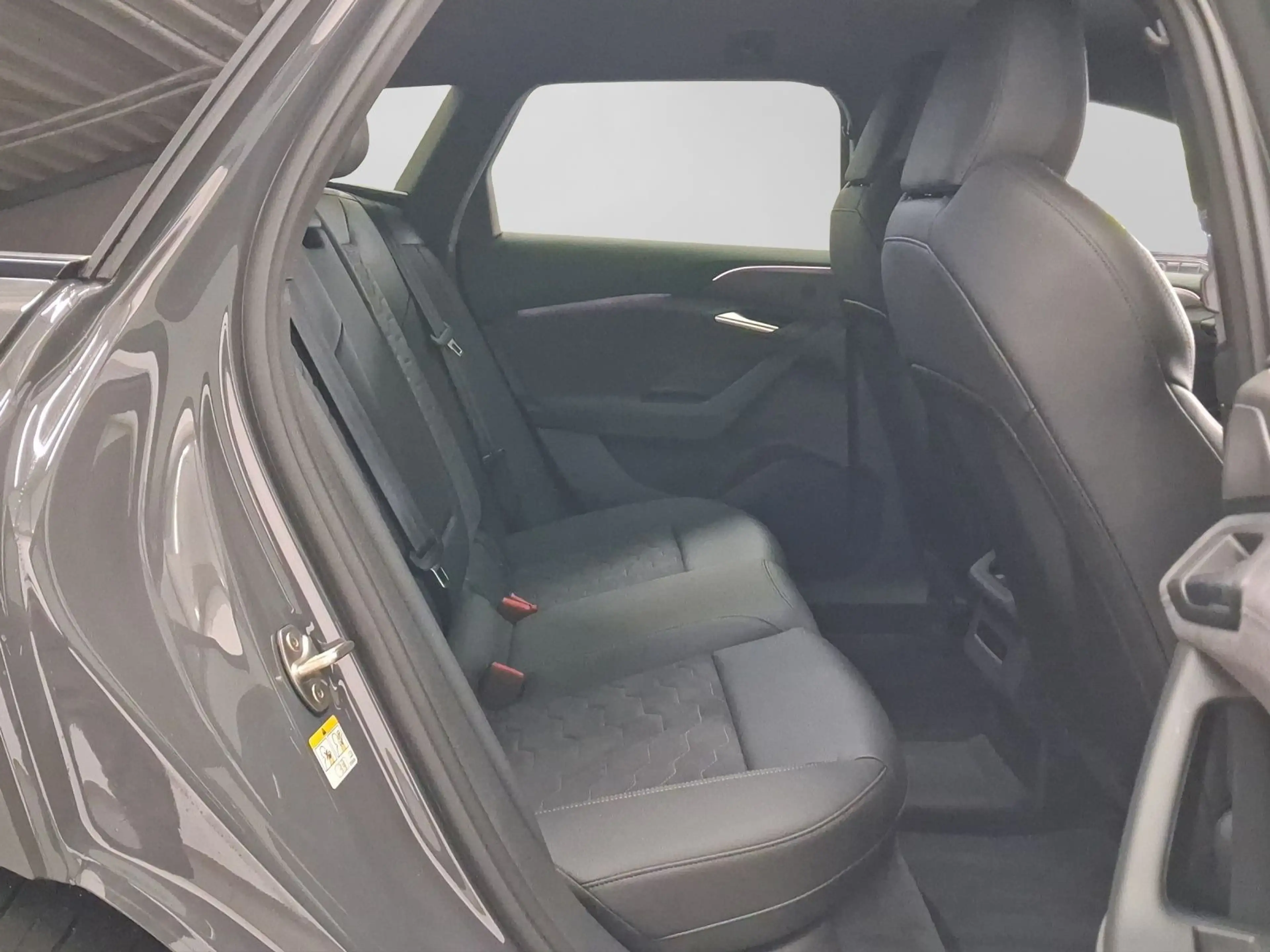 Audi A6 e-tron S LINE LM21 LUFT MATRIX BF-DISPL — photo 6