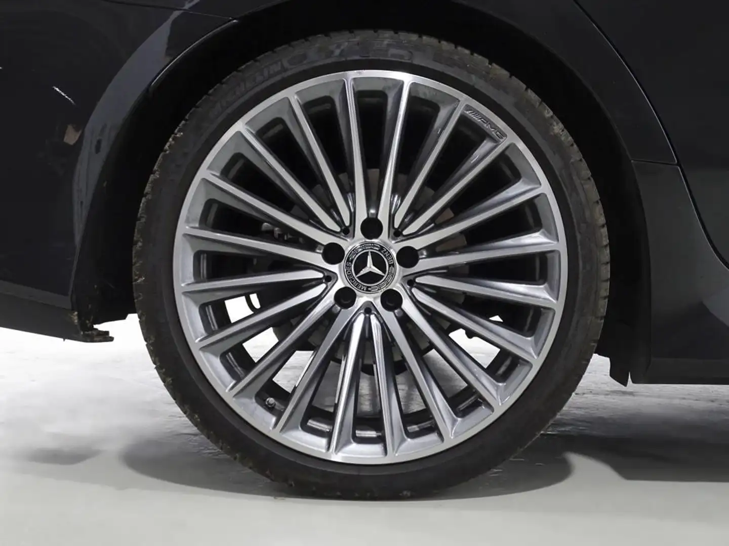 Mercedes-Benz CLS 300 300d 4Matic Aut. Gri - 2