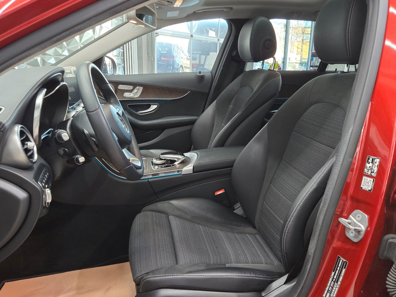 Mercedes-Benz C 300 T 9G AMG Line Night Paket EXCLUSIVE — photo 9