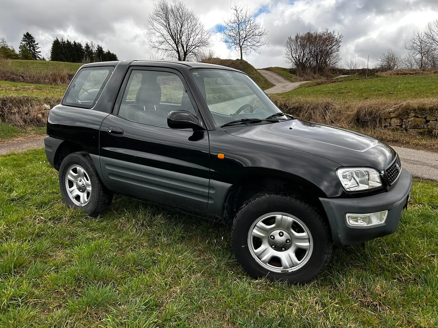 Toyota RAV 4 Rav4 I 1998 RAV4 3p 2.0 Fun Negru - 1