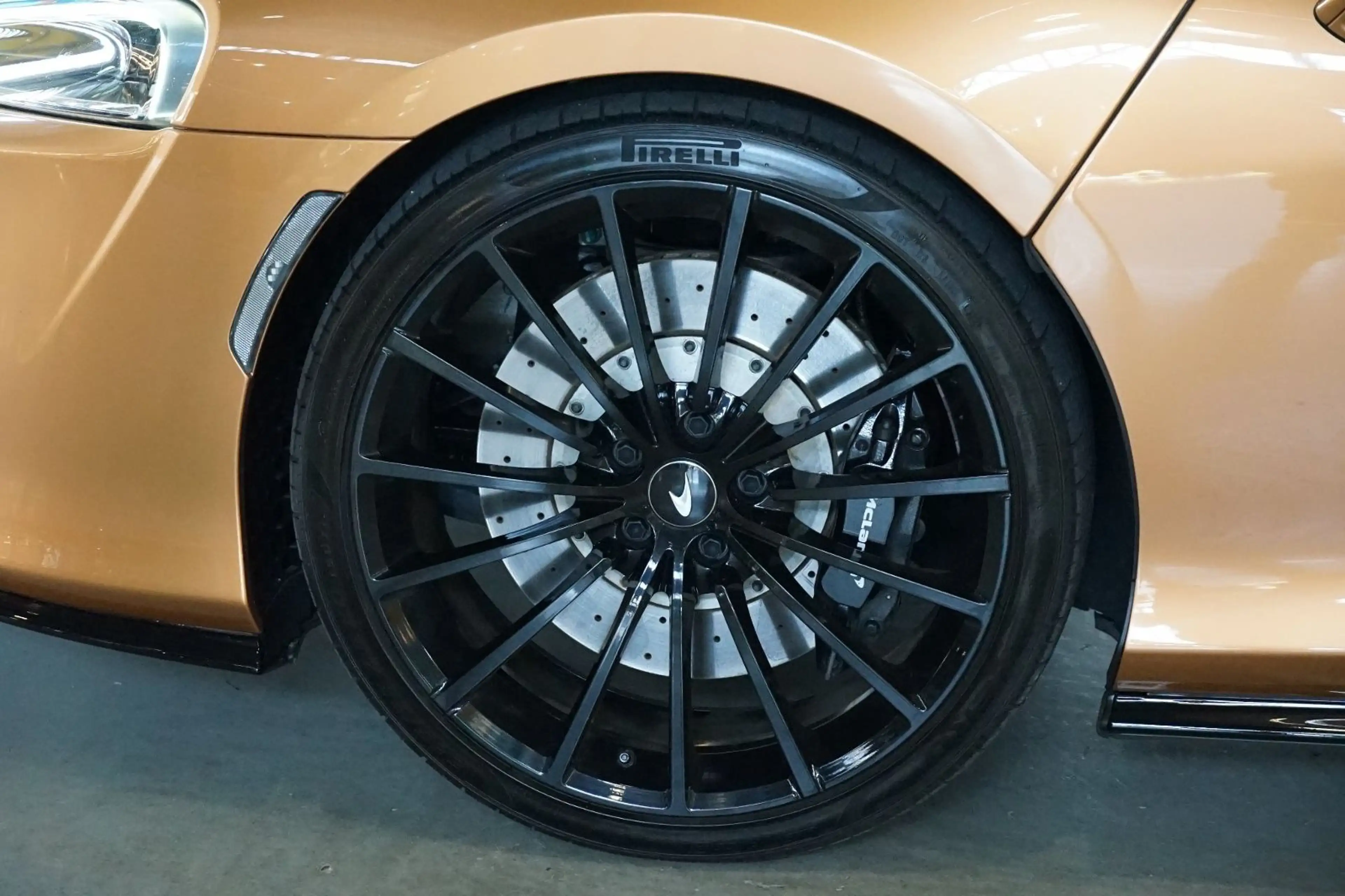 McLaren GT /Burnished Copper/Pano/Garantie/VAT deduc. — photo 12