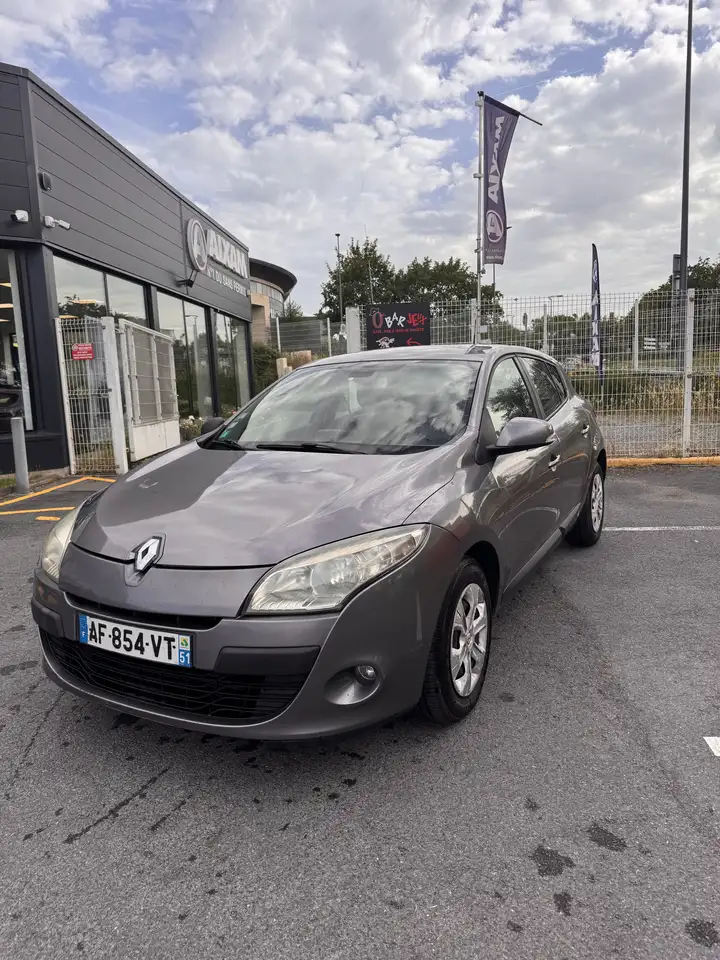 Renault Megane MÃ©gane II 1.5 dCi 105 eco2 Carminat