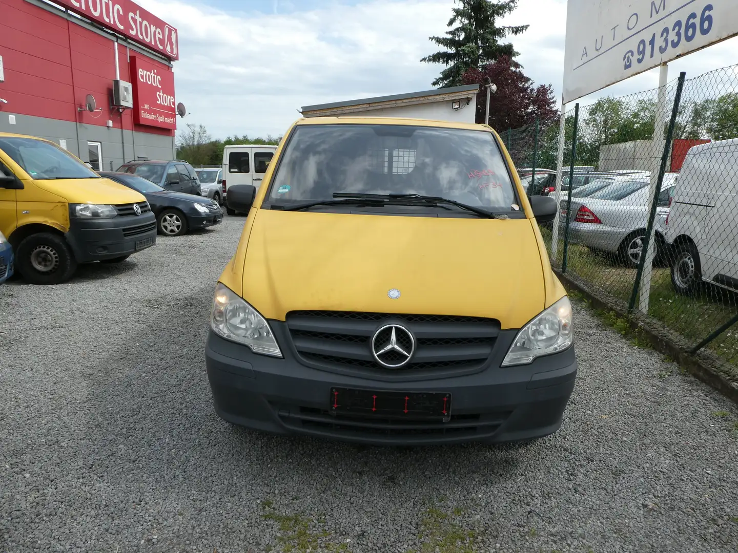 Mercedes-Benz Vito 110 CDI lang Kasten (639) Gelb - 1