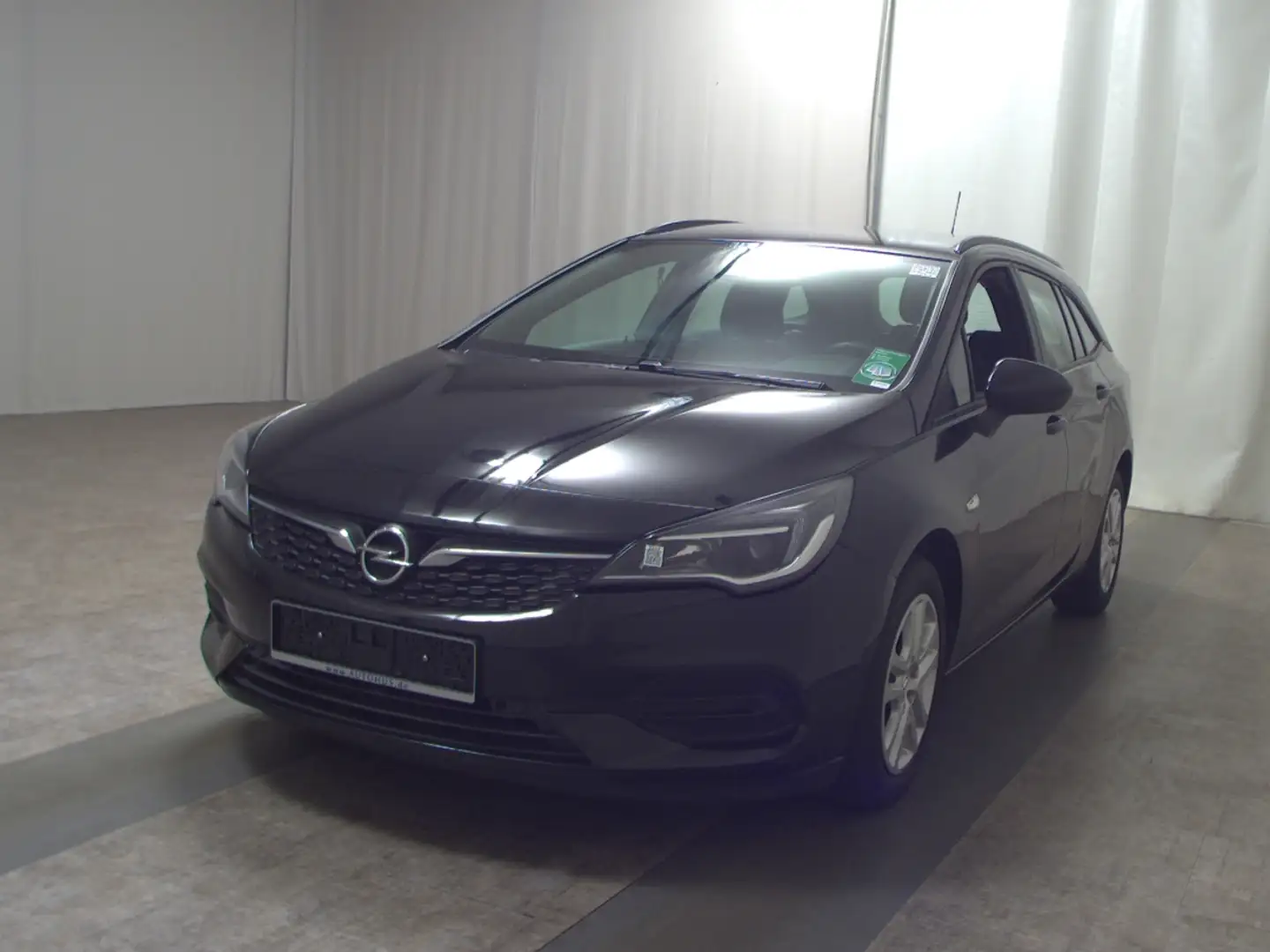 Opel Astra ST 1.5 D Edition Navi PDC Shz Schwarz - 2