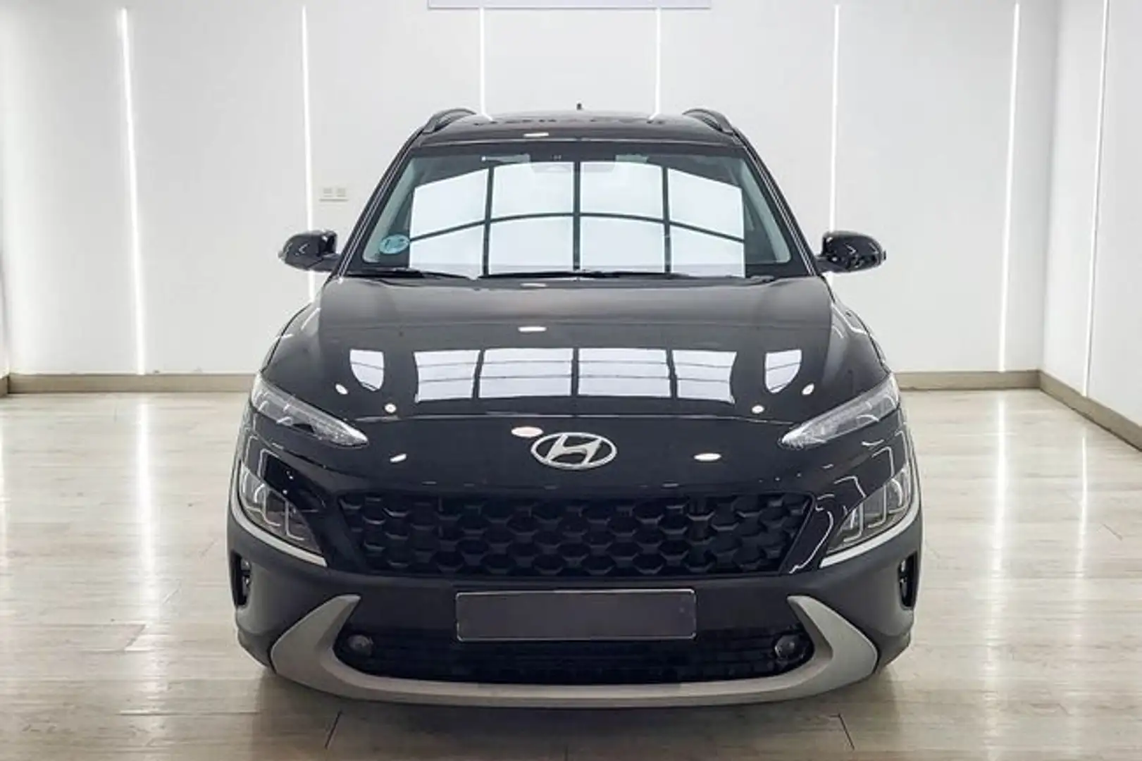 Hyundai KONA 1.0 TGDI Tecno 4x2 Negro - 2