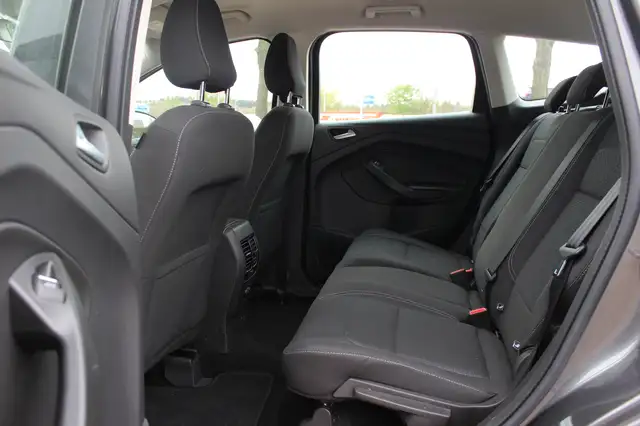 Ford Kuga view 11