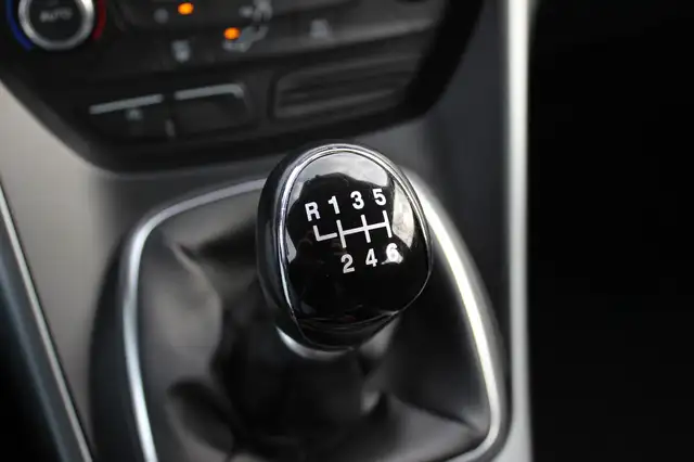 Ford Kuga view 27