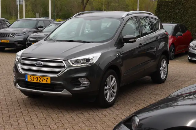 Ford Kuga view 6