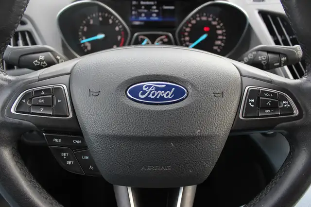 Ford Kuga view 28