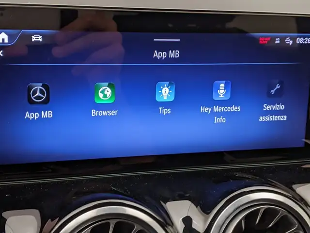 Mercedes-Benz B-Class view 14