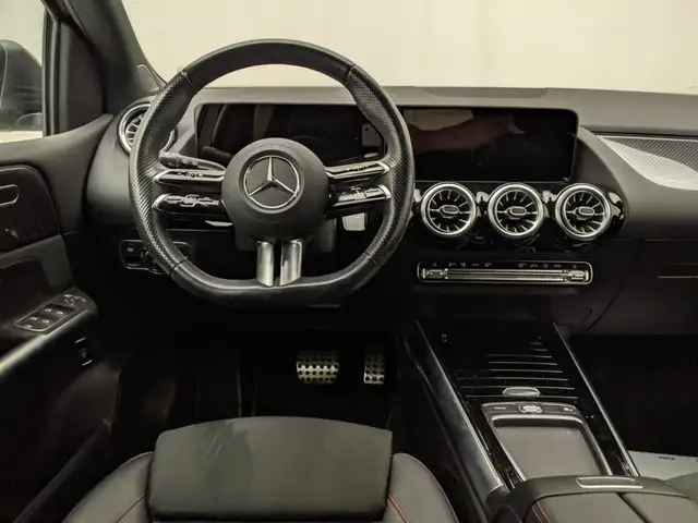 Mercedes-Benz B-Class view 7
