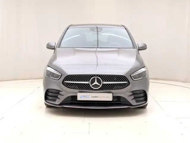 Mercedes-Benz B-Class view 2