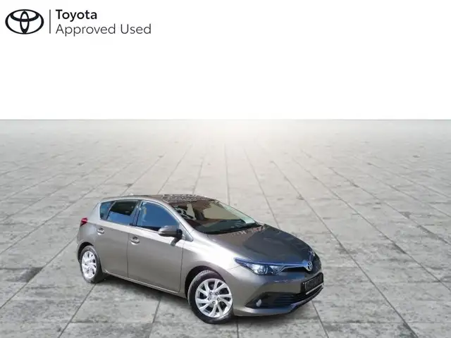 Toyota Auris 1.2 Benz. Comfort